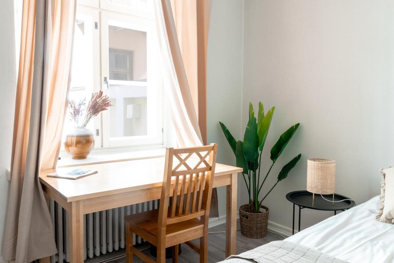 2Ndhomes Cozy Studio By The Esplanade Park Helsinki Exterior photo
